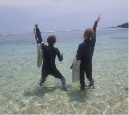 今からシュノーケルに行きます